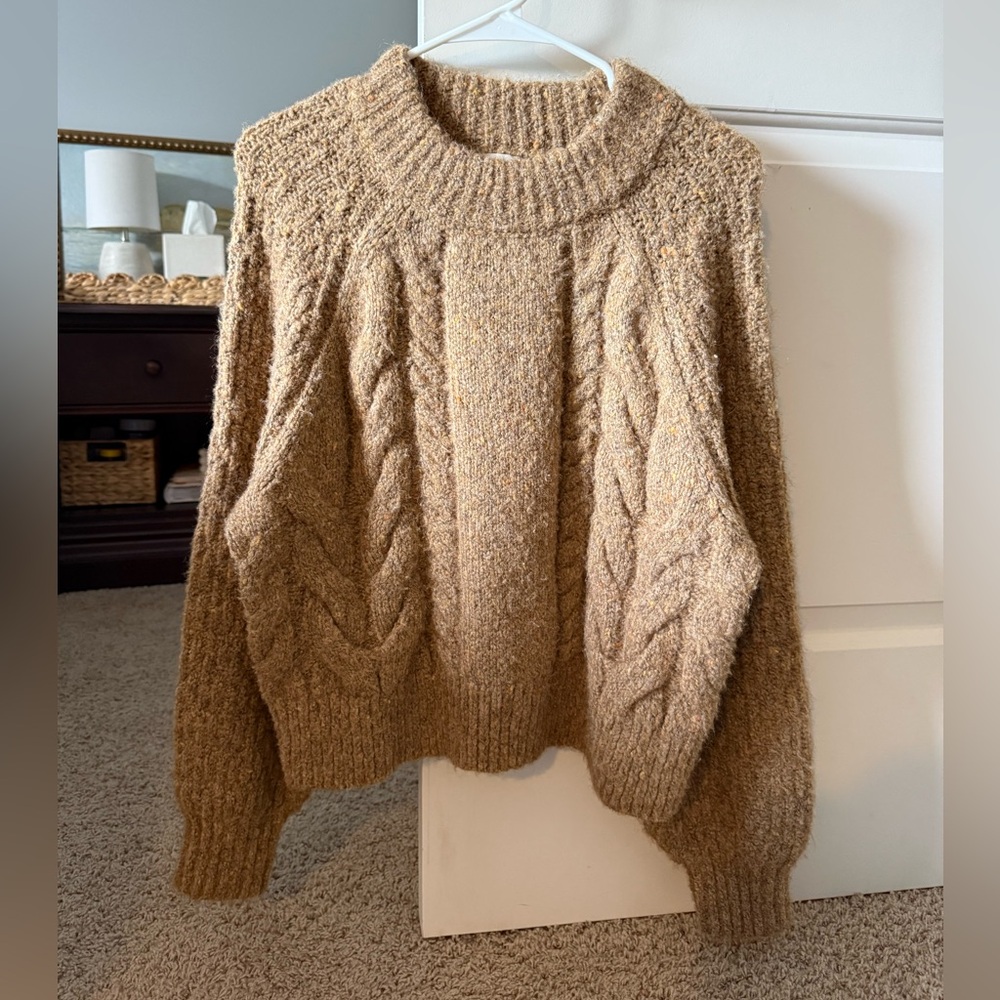 Universal Thread Speckled Knit Sweater